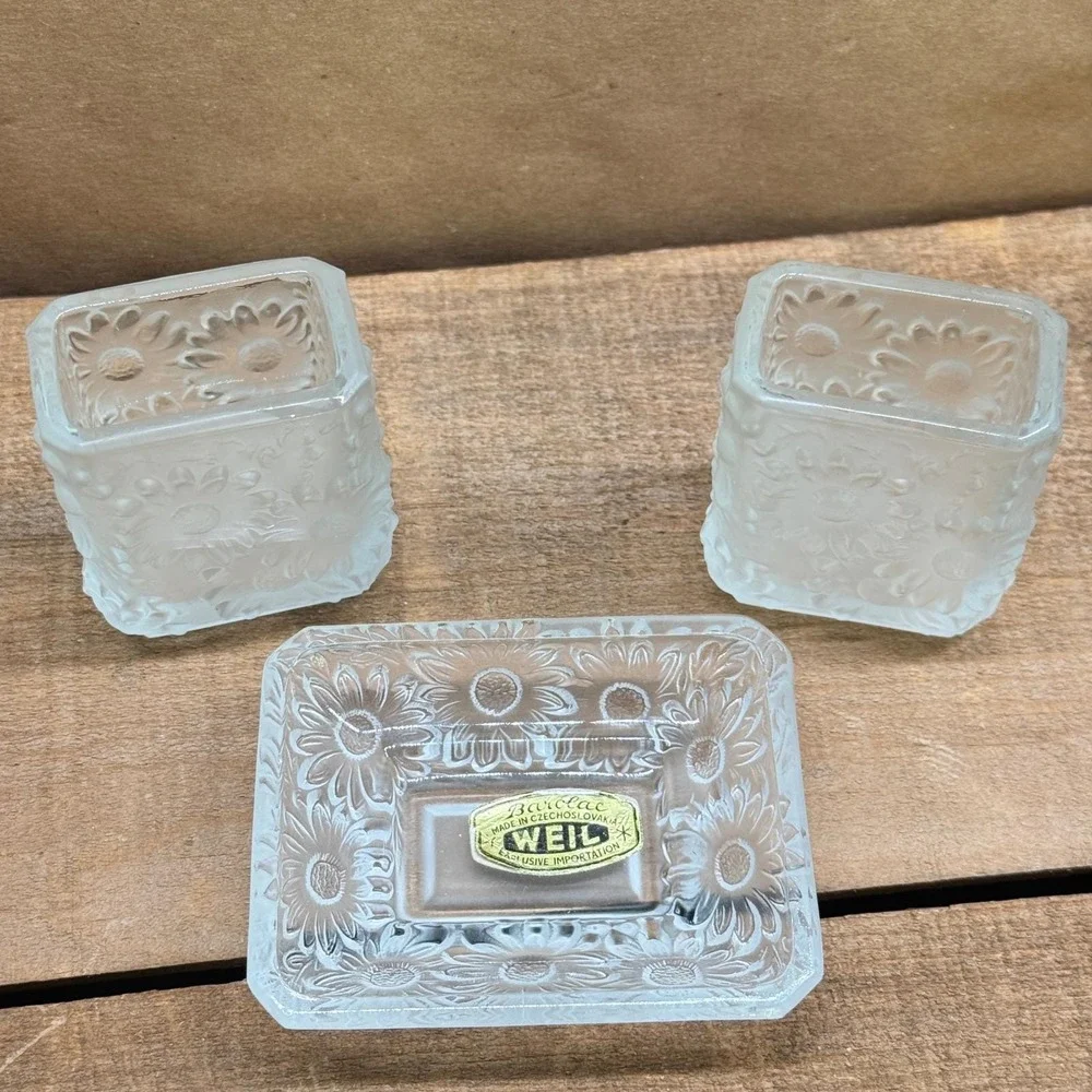 Vintage Barolac Weil Czechoslovakia Frosted Glass Sunflower Smoking Vanity Set